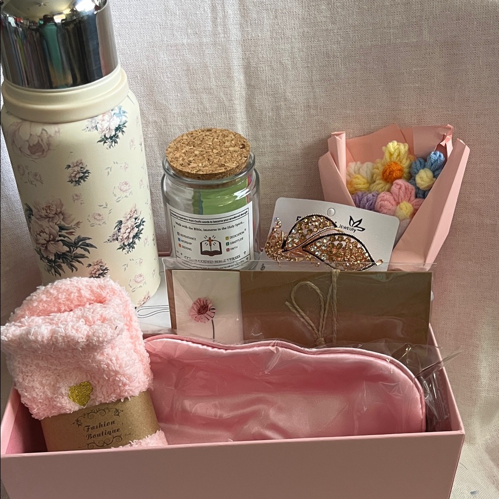 Beautiful Pink Bath & Relax Gift Bundle